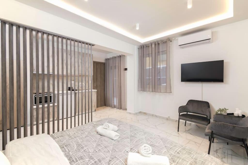 Lux Studio At French Institute Солун Екстериор снимка